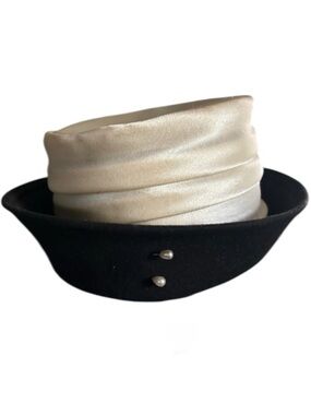 Vintage Black & Winter White Hat